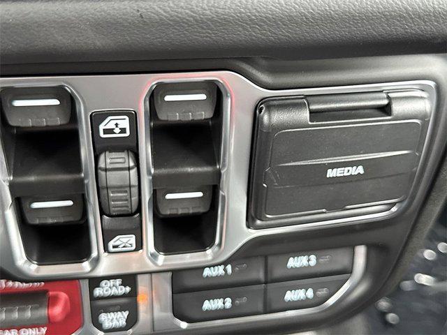 new 2025 Jeep Gladiator car, priced at $48,985