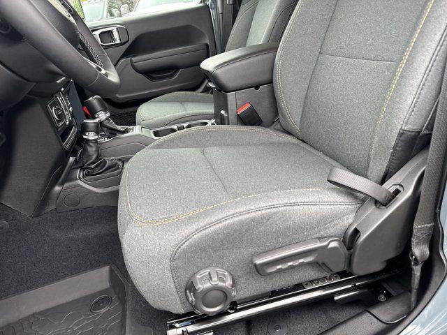 new 2025 Jeep Wrangler car, priced at $45,075