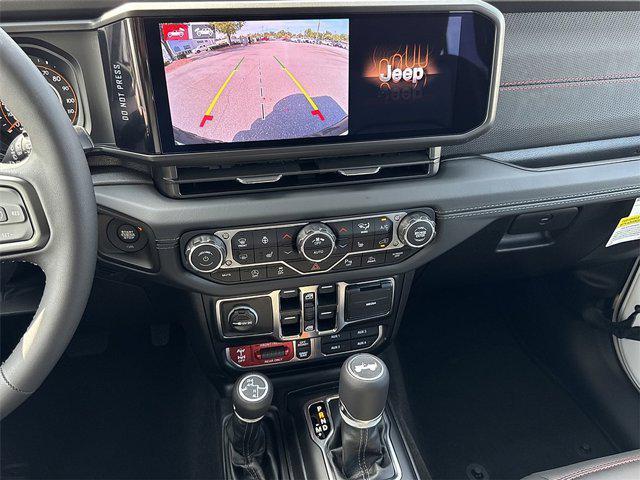 new 2025 Jeep Wrangler car, priced at $59,453