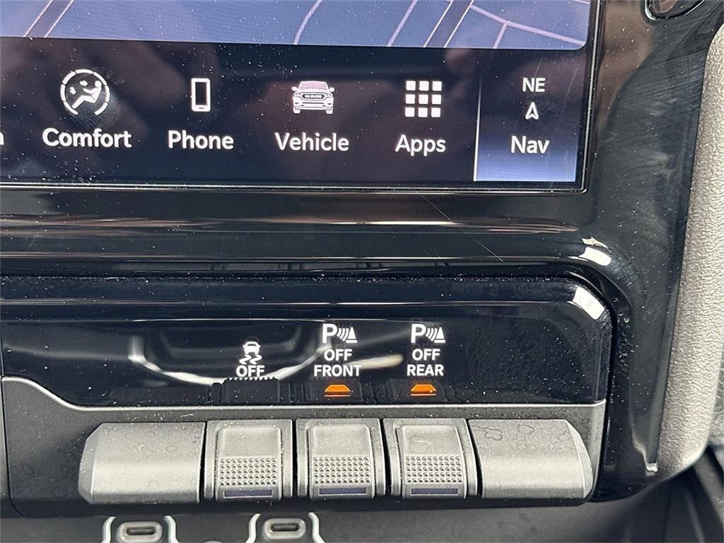 used 2025 Ram 1500 car, priced at $40,661