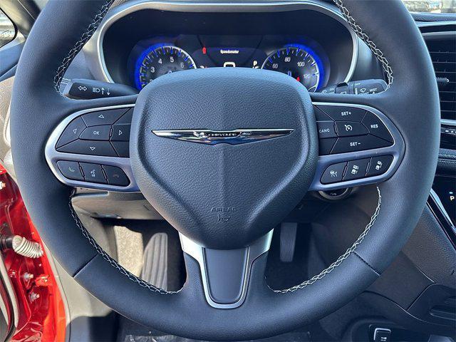 new 2026 Chrysler Pacifica car, priced at $46,989
