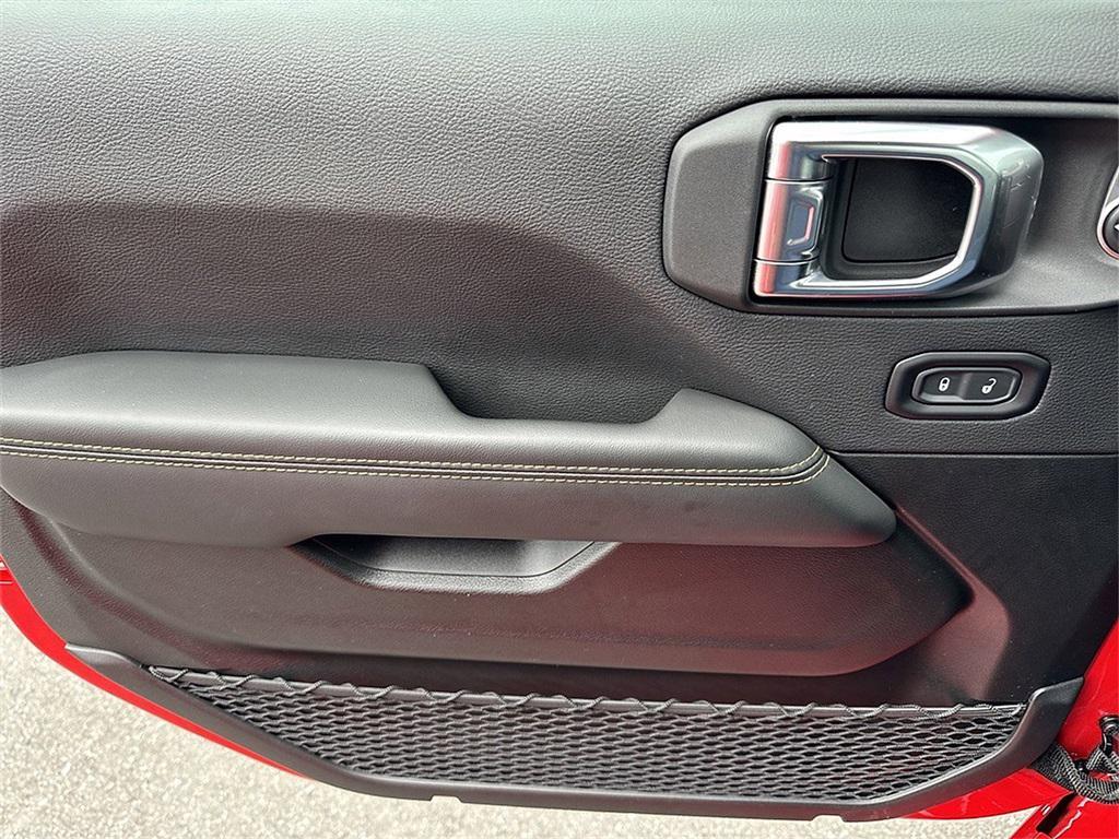 used 2025 Jeep Wrangler car, priced at $38,808