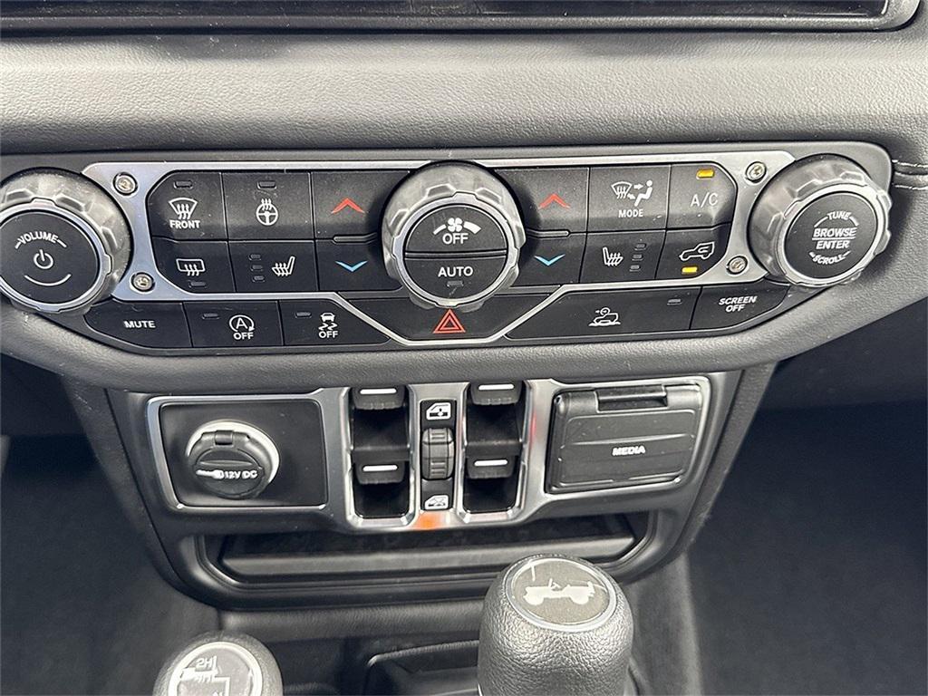 used 2025 Jeep Wrangler car, priced at $38,808