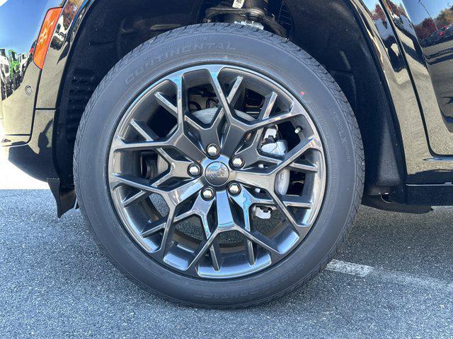 new 2025 Jeep Grand Cherokee L car, priced at $63,947