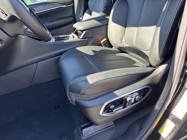 new 2025 Jeep Grand Cherokee L car, priced at $59,301