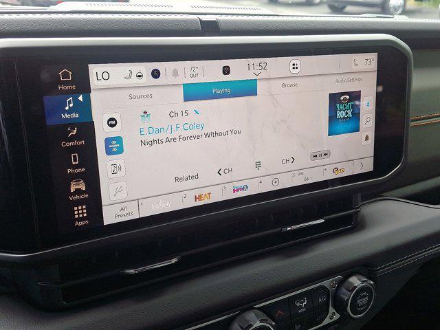 new 2025 Jeep Gladiator car, priced at $50,264