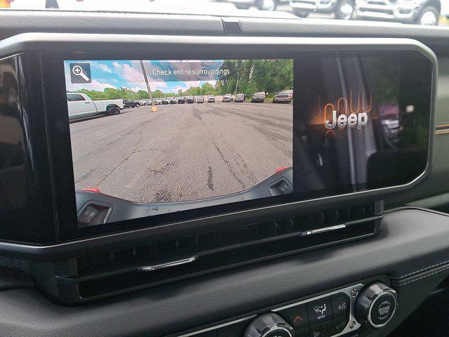 new 2025 Jeep Gladiator car, priced at $50,264