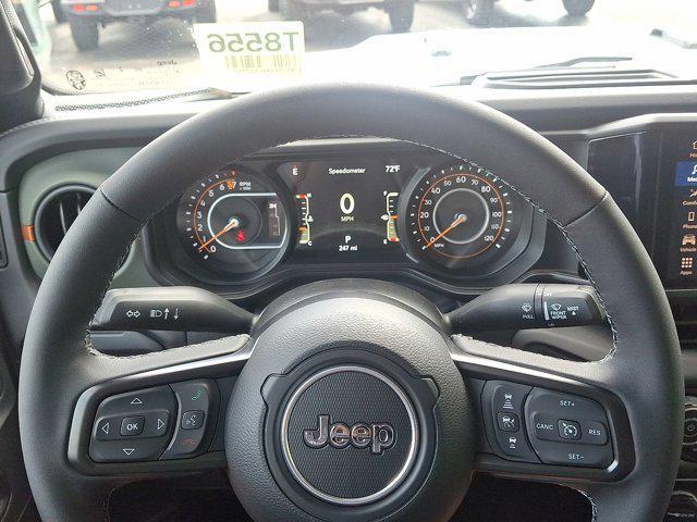 new 2025 Jeep Gladiator car, priced at $50,264