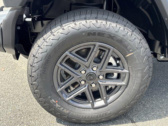 new 2025 Jeep Wrangler car, priced at $43,937