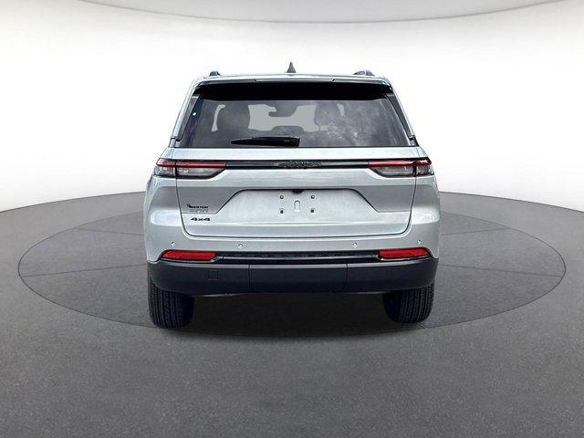 new 2025 Jeep Grand Cherokee car, priced at $38,748