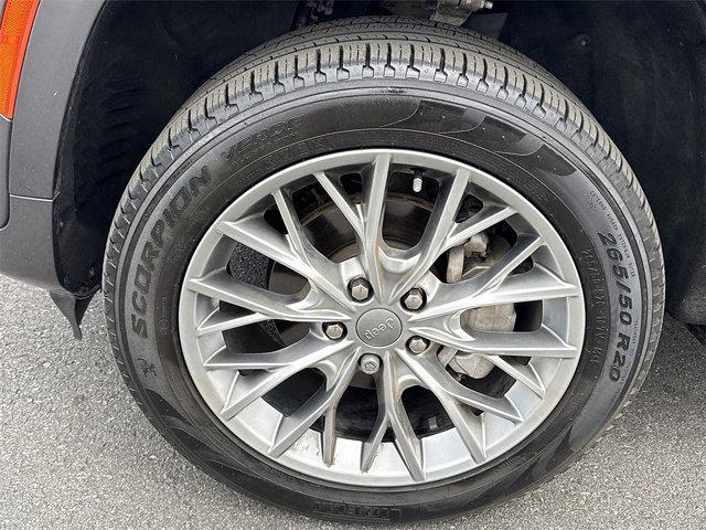used 2022 Jeep Grand Cherokee car, priced at $41,318