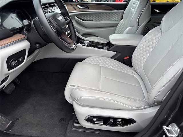 used 2022 Jeep Grand Cherokee car, priced at $41,318
