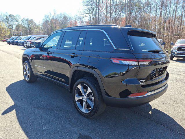 new 2025 Jeep Grand Cherokee car, priced at $41,375