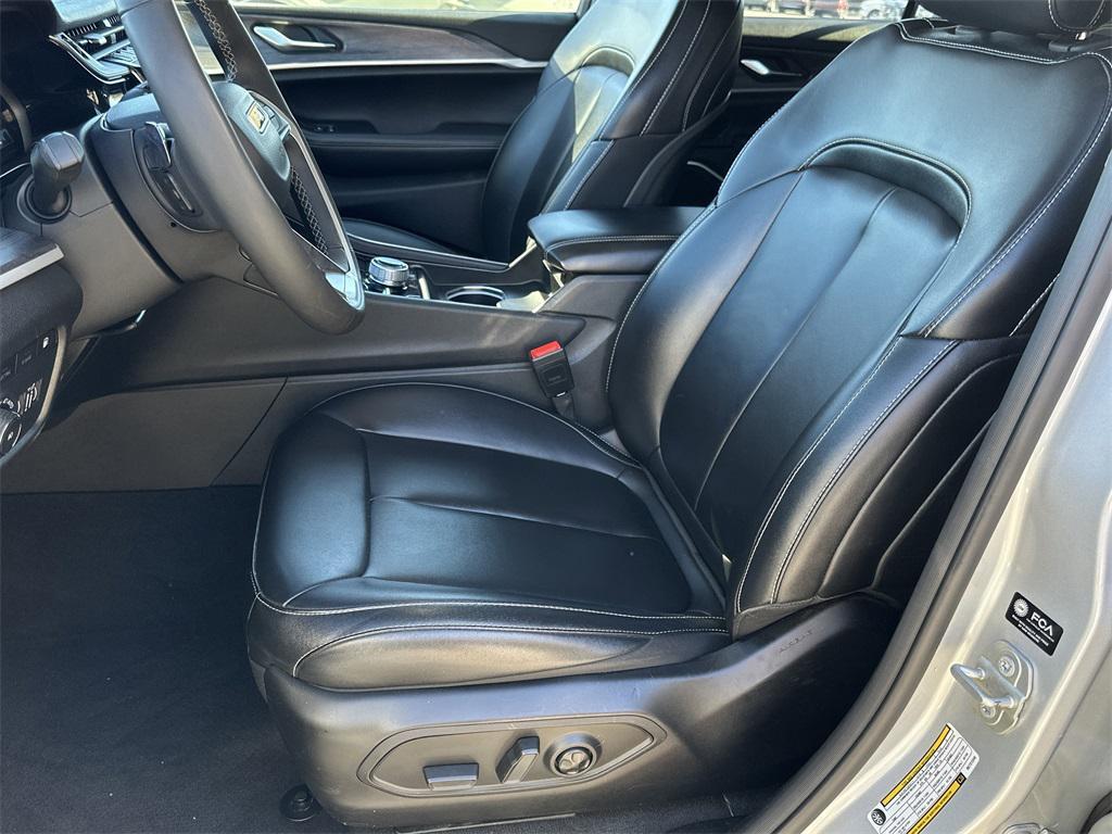 used 2024 Jeep Grand Cherokee 4xe car, priced at $26,031