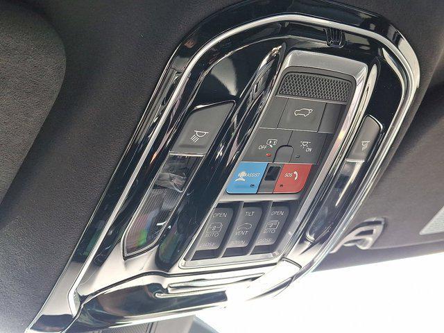 new 2025 Jeep Grand Wagoneer L car, priced at $94,032