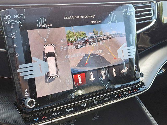 new 2025 Jeep Grand Wagoneer L car, priced at $94,032