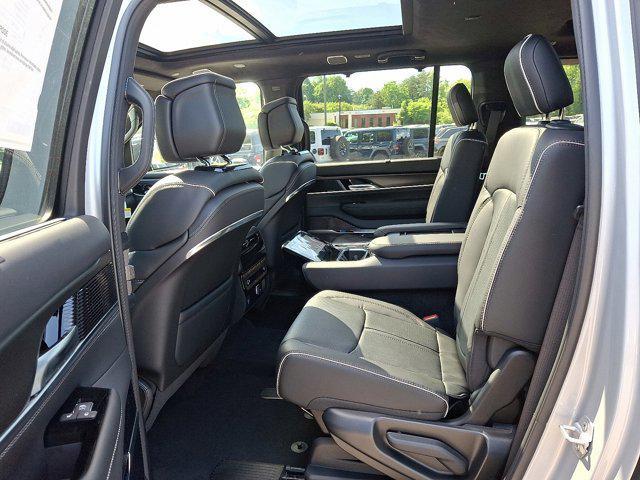 new 2025 Jeep Grand Wagoneer L car, priced at $94,032