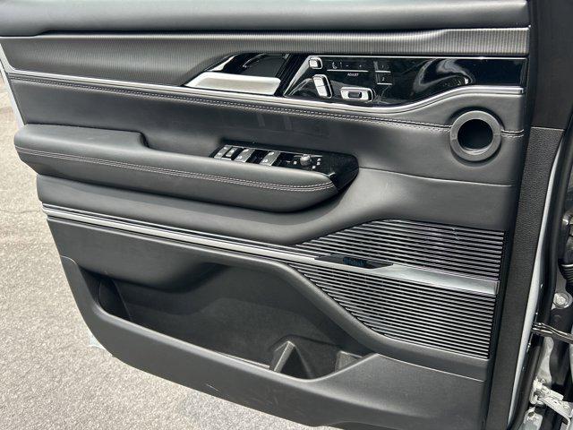 new 2025 Jeep Grand Wagoneer L car, priced at $94,032