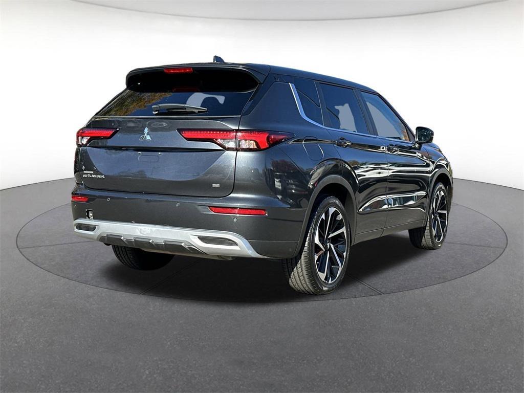 used 2024 Mitsubishi Outlander car, priced at $24,359