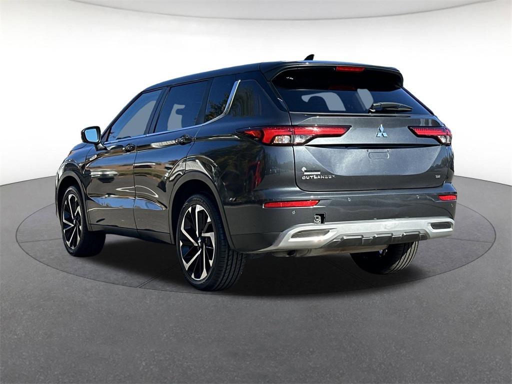 used 2024 Mitsubishi Outlander car, priced at $24,359