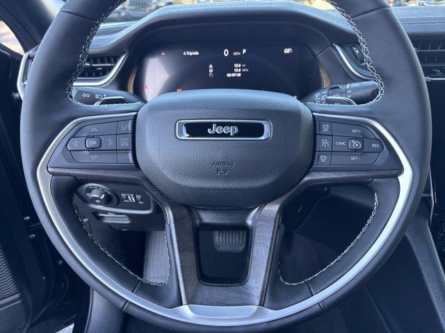 new 2025 Jeep Grand Cherokee L car, priced at $47,075