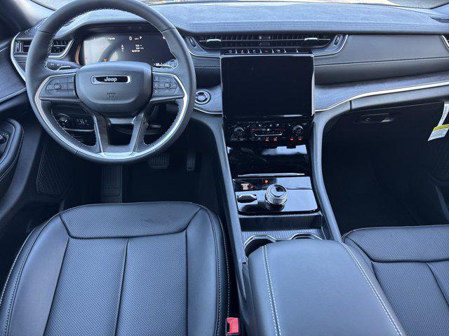 new 2025 Jeep Grand Cherokee L car, priced at $47,075