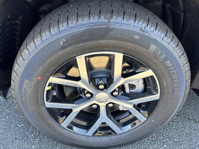 new 2025 Jeep Grand Cherokee L car, priced at $44,720