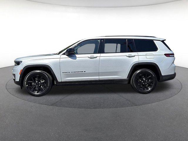 used 2024 Jeep Grand Cherokee L car, priced at $29,156