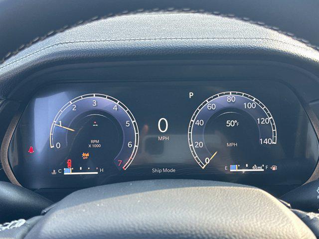 new 2025 Jeep Grand Cherokee car, priced at $43,983