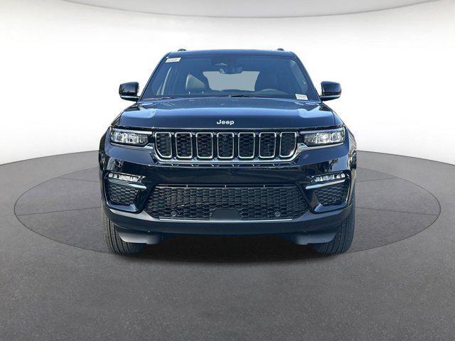 new 2025 Jeep Grand Cherokee car, priced at $43,983