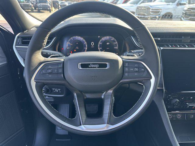 new 2025 Jeep Grand Cherokee car, priced at $43,983