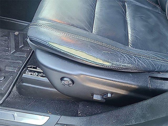 used 2015 Jeep Grand Cherokee car, priced at $11,807