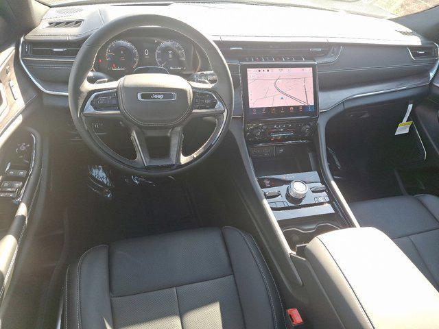 new 2025 Jeep Grand Cherokee car, priced at $58,253
