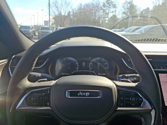new 2025 Jeep Grand Cherokee car, priced at $58,253