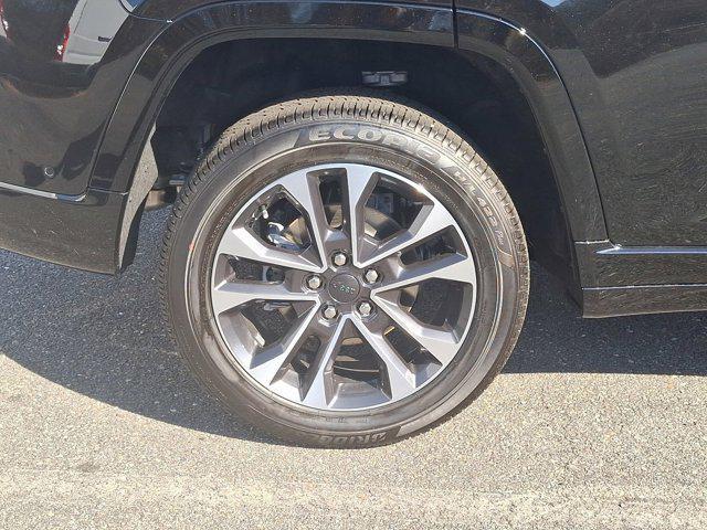 new 2025 Jeep Grand Cherokee car, priced at $58,253