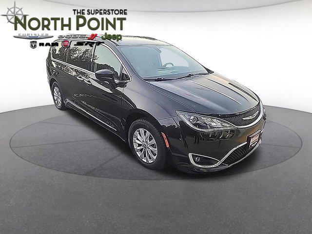 used 2018 Chrysler Pacifica car, priced at $10,456