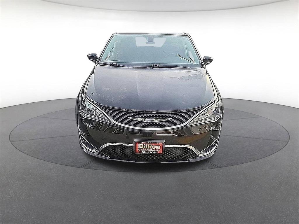 used 2018 Chrysler Pacifica car, priced at $11,676