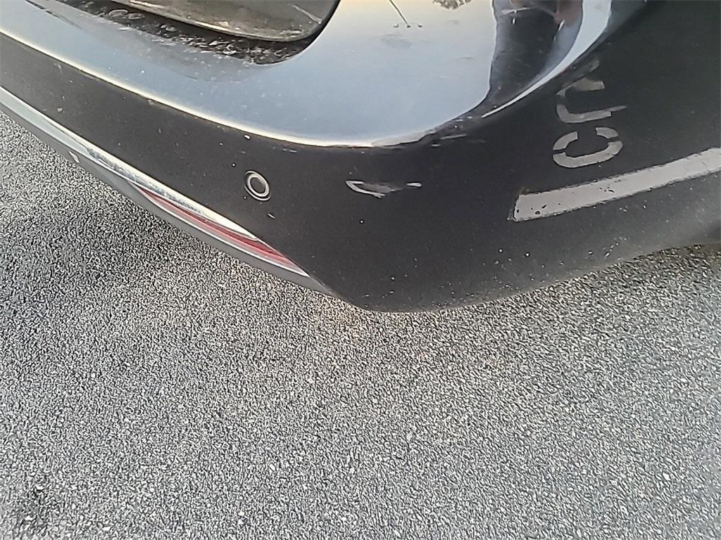 used 2018 Chrysler Pacifica car, priced at $11,676