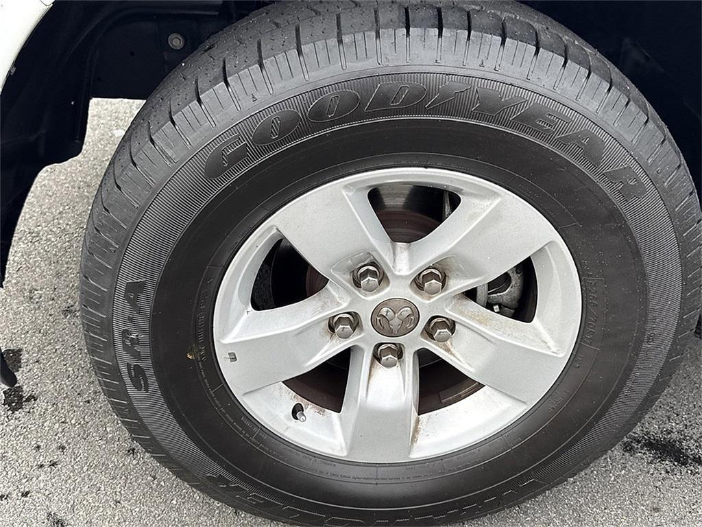 used 2024 Ram 1500 Classic car, priced at $27,672