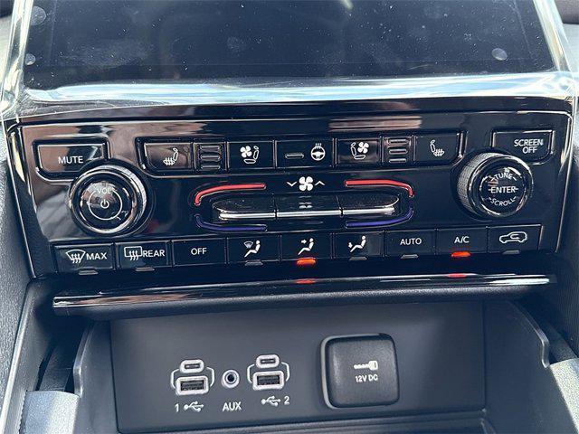 new 2025 Jeep Grand Cherokee car, priced at $46,854