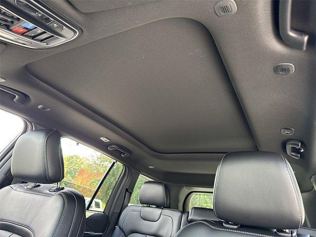 new 2025 Jeep Grand Cherokee car, priced at $46,854