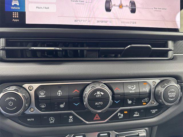 new 2025 Jeep Gladiator car, priced at $50,350