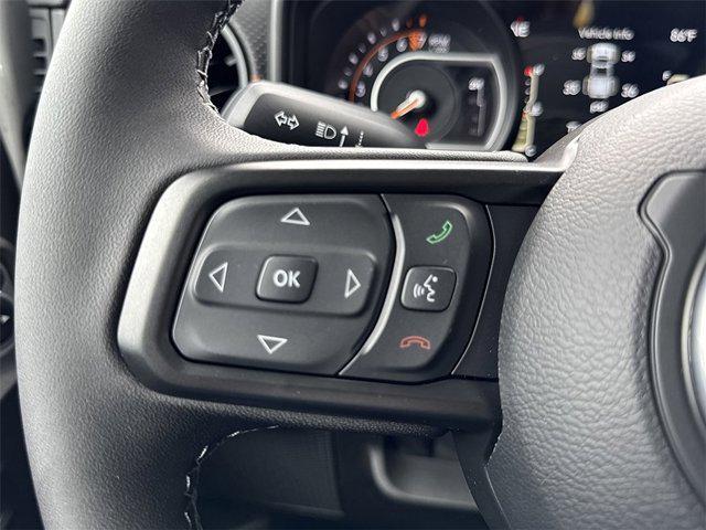 new 2025 Jeep Gladiator car, priced at $50,350