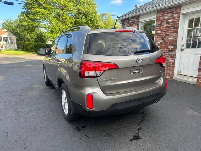 used 2015 Kia Sorento car, priced at $7,995