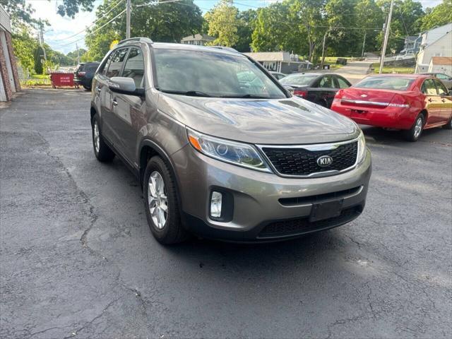 used 2015 Kia Sorento car, priced at $7,995