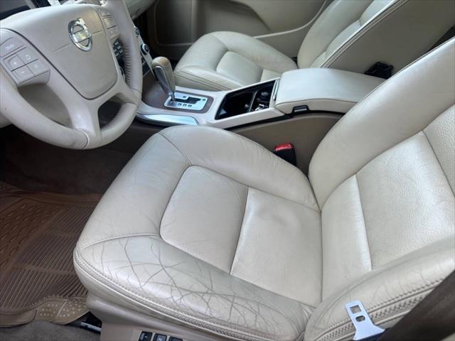 used 2011 Volvo XC70 car, priced at $6,895