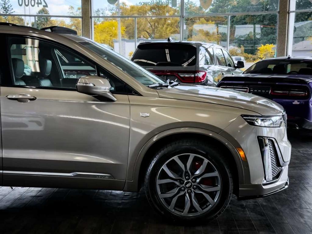 used 2023 Cadillac XT6 car, priced at $36,995