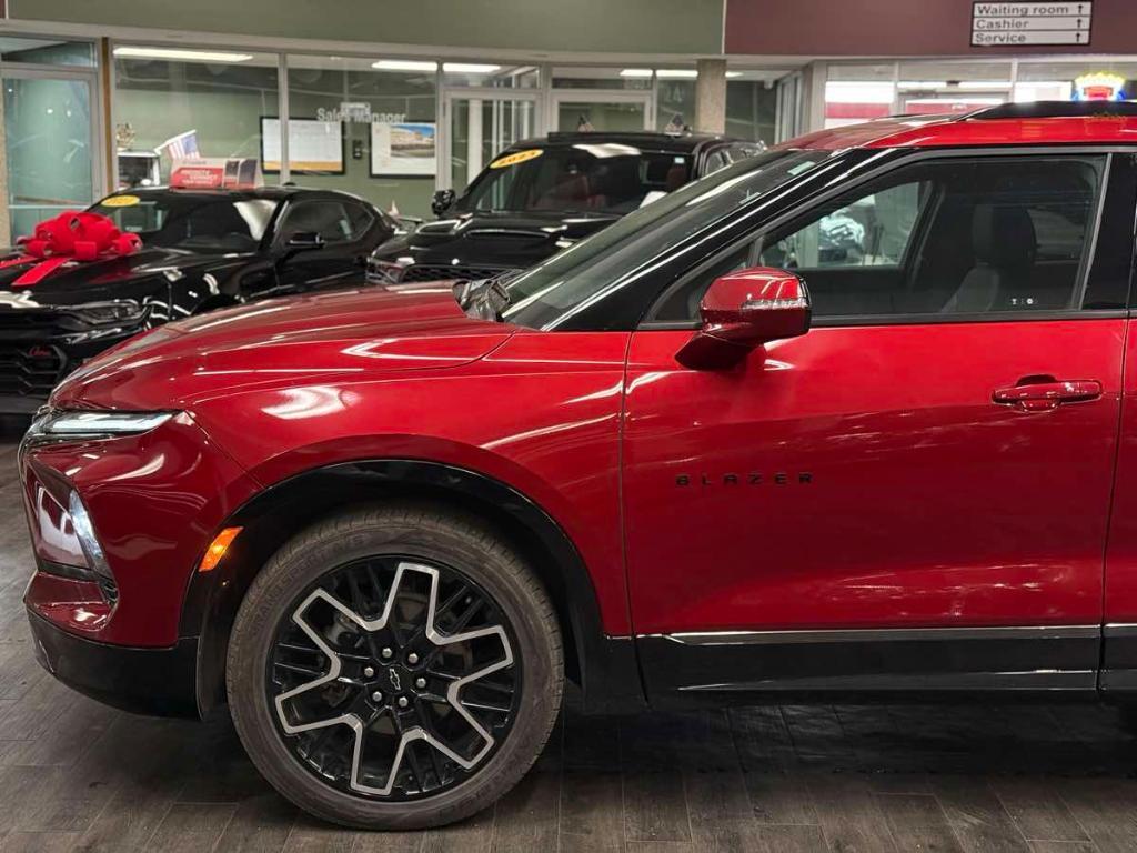used 2024 Chevrolet Blazer car, priced at $27,695
