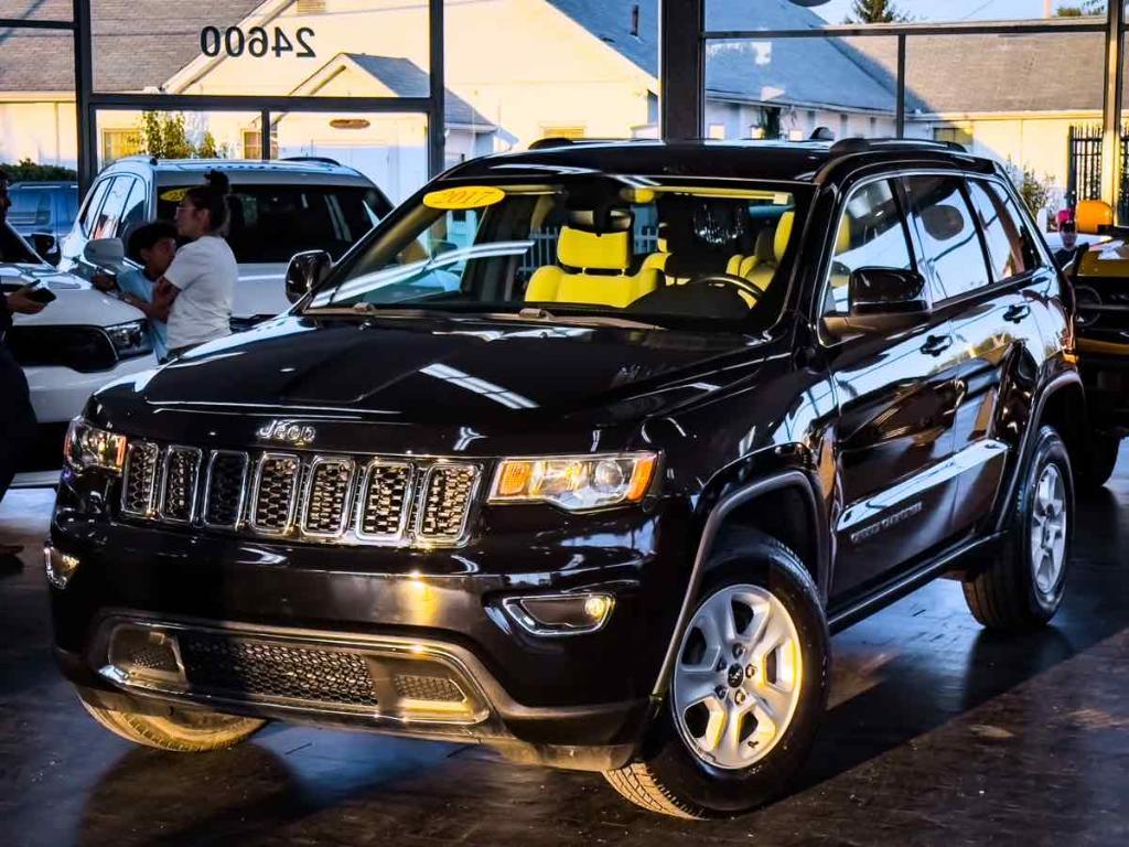 used 2017 Jeep Grand Cherokee car, priced at $12,495