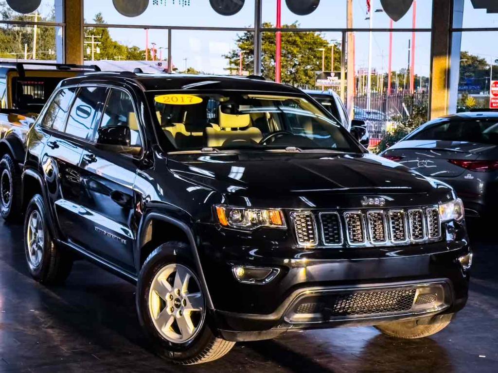 used 2017 Jeep Grand Cherokee car, priced at $12,495